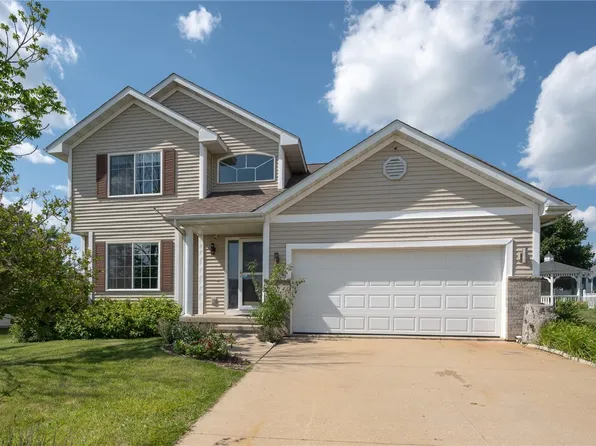 6514 Fox Run Dr SW, Cedar Rapids, IA 52404