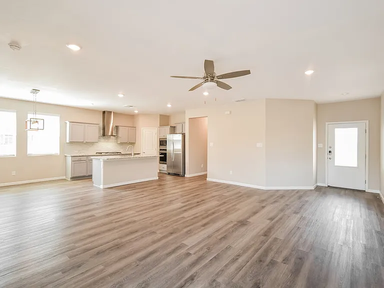3849 Ivy Path — Photo 3