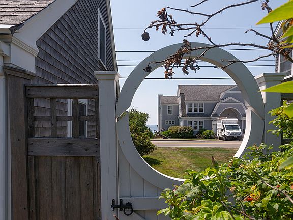 5th image of 98 Nubble Road