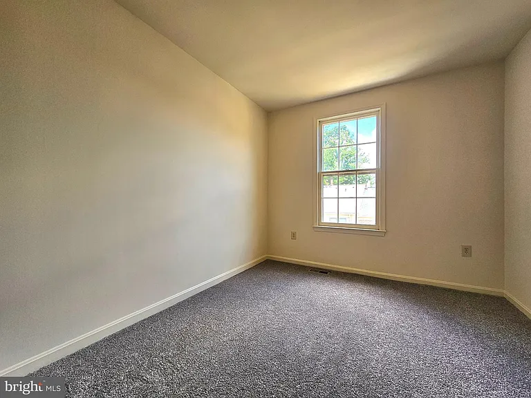 4719 Gainsborough Dr — Photo 17