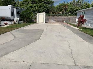 141 Cheetah Dr #141, Naples, FL 34114