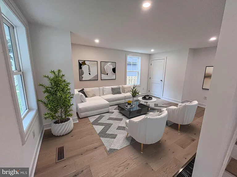 625 Conestoga Rd — Photo 5
