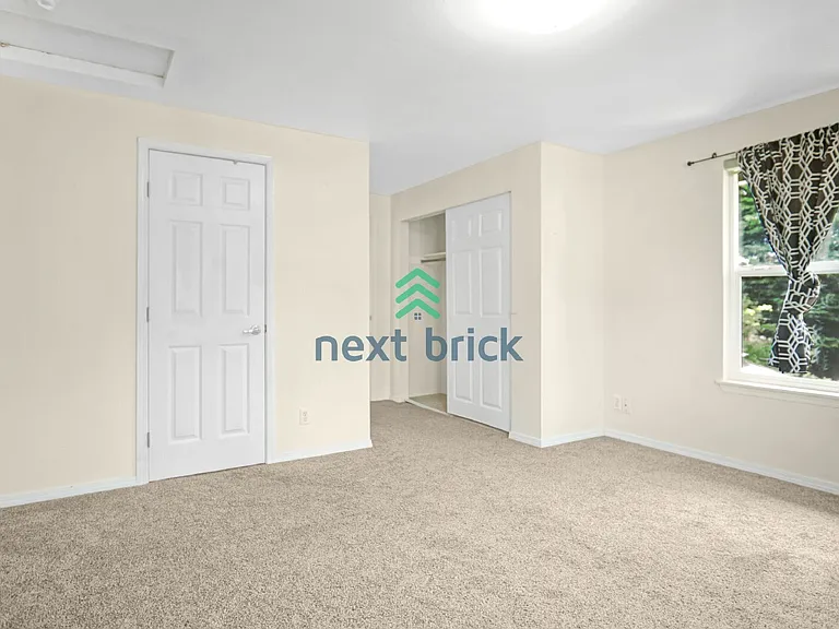 18505 20th Dr SE #BOTHELL 18505 — Photo 7