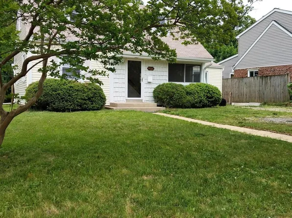 6711 Swarthmore Dr, Alexandria, VA 22307