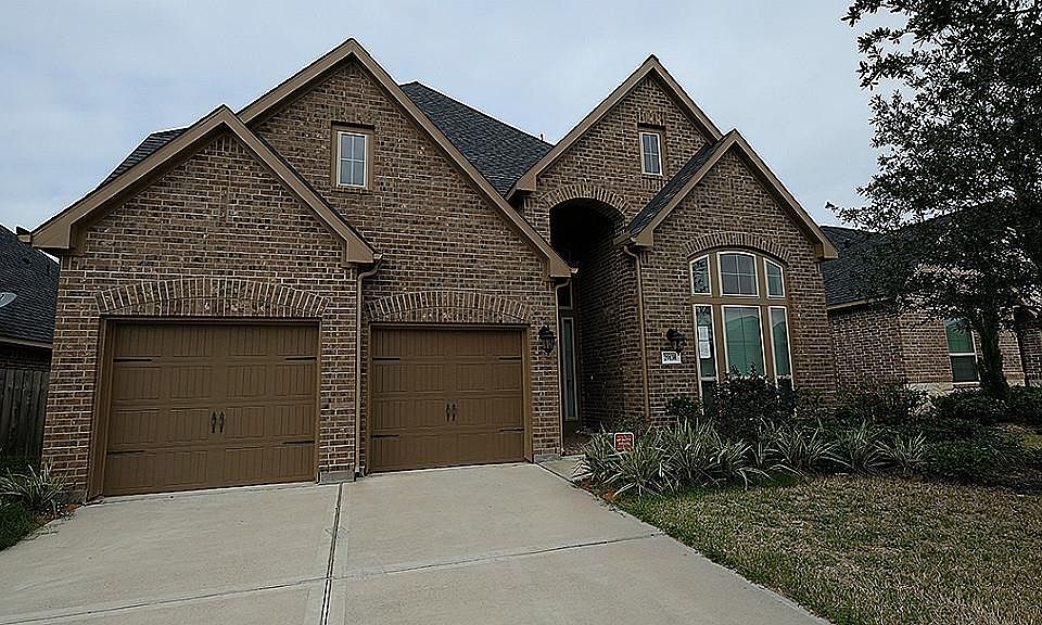 1st image of 29138 Bentford Manor Ct