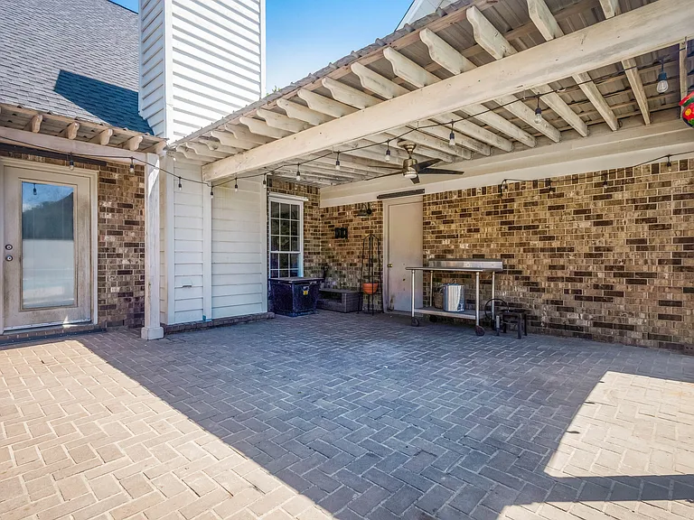 3019 Keats Dr — Photo 3