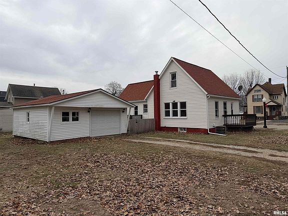 4th image of 889 Jefferson St