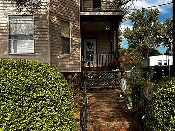 707 Wayne St, Marietta, OH 45750