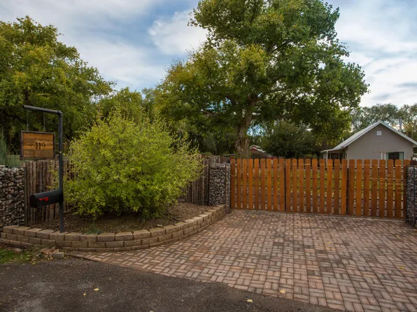 419 W Meadowlark Ln, Corrales, NM 87048