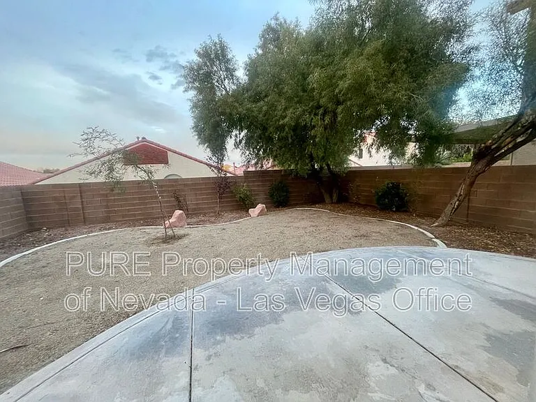 3528 Laguna Veneta Ave — Photo 32