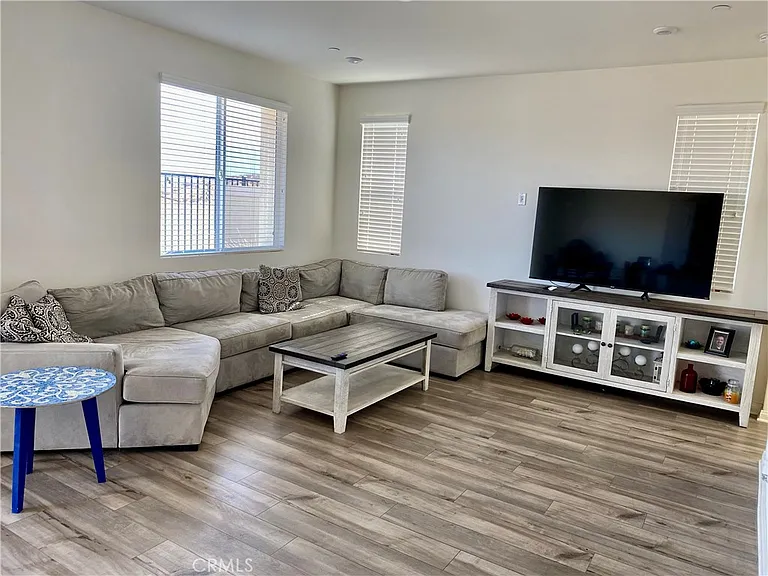 934 Helena Rdg — Photo 39