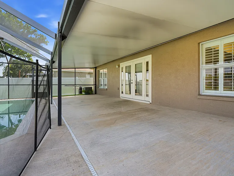 29417 Crossland Dr — Photo 17