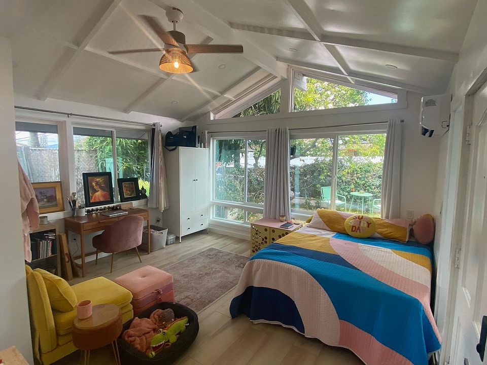 1st image of 154 Kupuna St #D