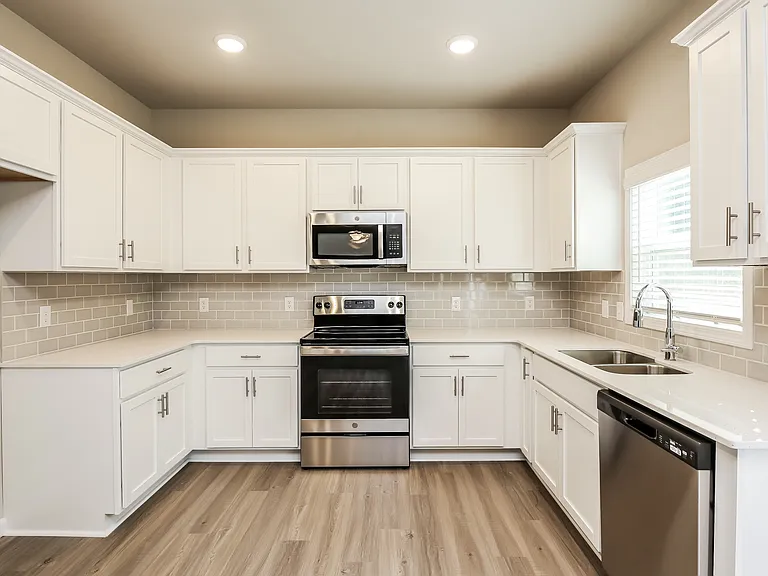 3322 SE Alder Ct — Photo 6