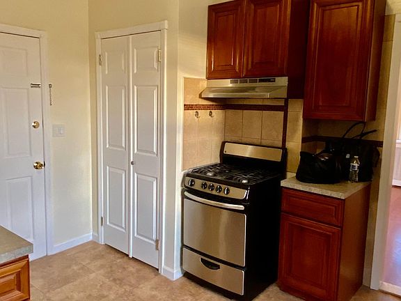 3rd image of 58 Bay 20th St APT 3