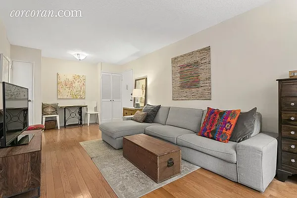 Rented by Corcoran | media 13