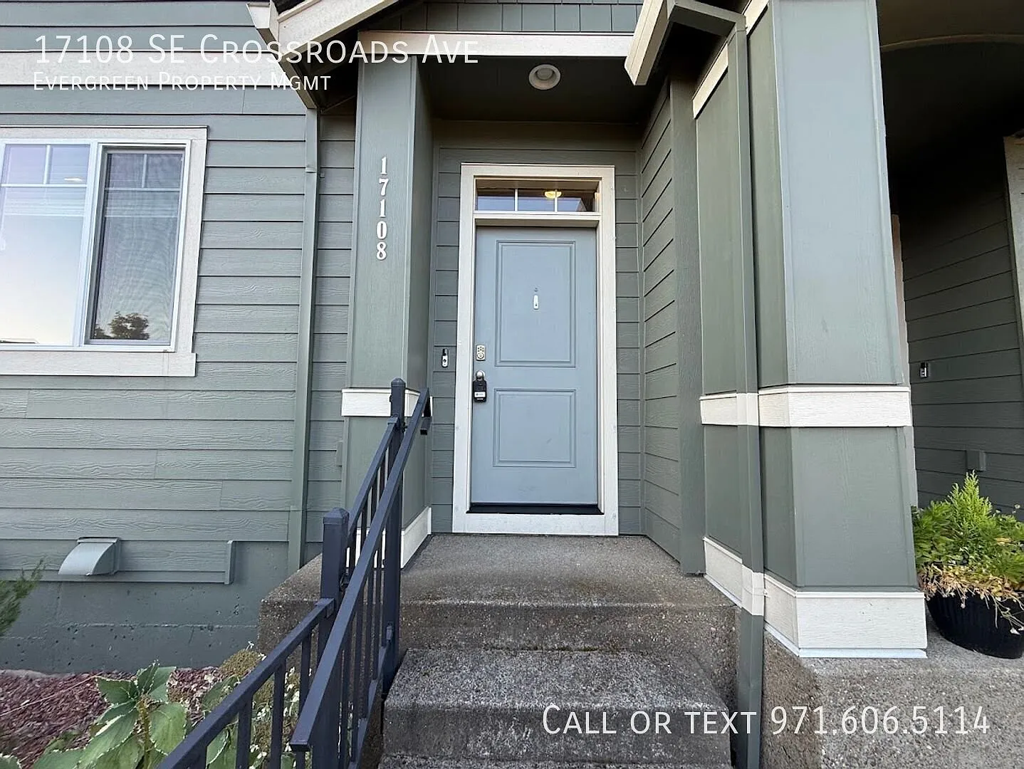 Charming 3BD/2.5BA Home with Cozy Gas Heating & 2-Car Garage in Prime Location! — Photo 2