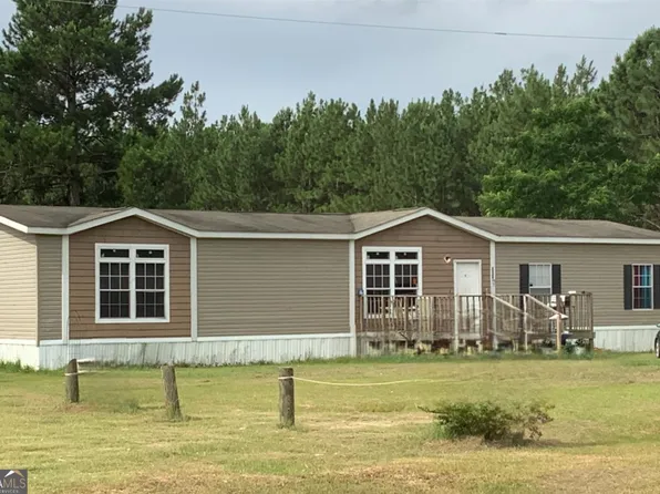 1048 Banks Dairy Rd, Portal, GA 30450