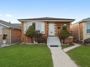 7726 Neenah Ave, Burbank, IL 60459