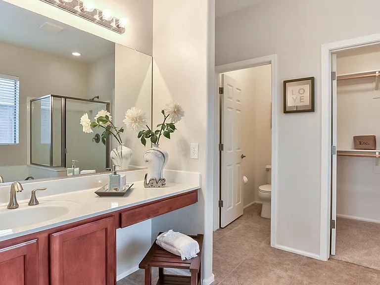 4236 E Cotton Ct — Photo 10