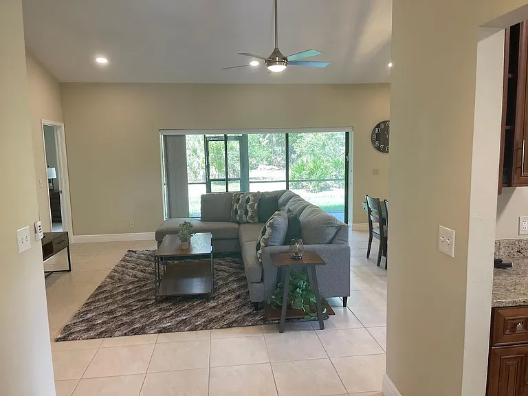 10295 Saint Patrick Ln — Photo 4