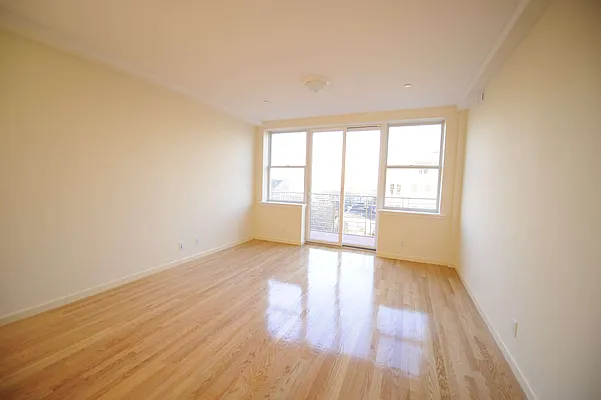 Rented by RES New York | media 2