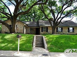 2701 Rockbrook Dr, Plano, TX 75074