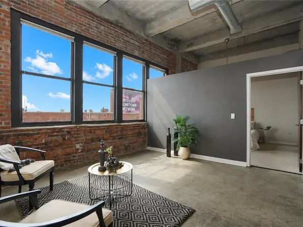 1535 Walnut St APT 705, Kansas City, MO 64108