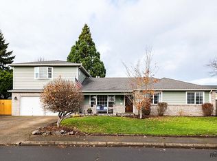 3276 Stark Ct, Eugene, OR 97404