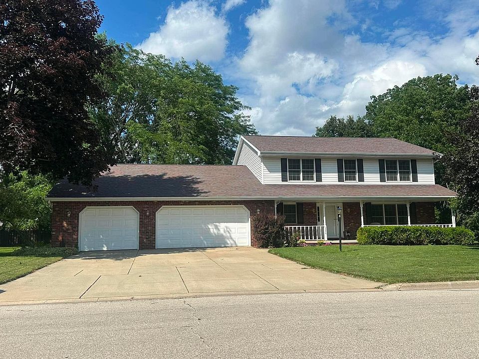 1st image of 1350 Finch Ln