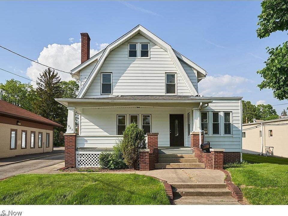 1st image of 1023 Portage Trl