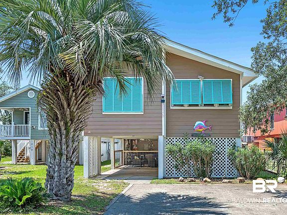 3rd image of 1006 W Lagoon Ave
