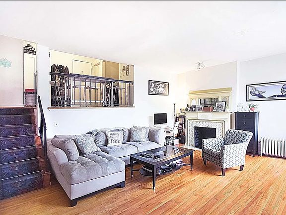 3rd image of 119 W 88th St APT 2B