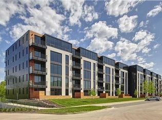 1 University Way #207, Iowa City, IA 52246