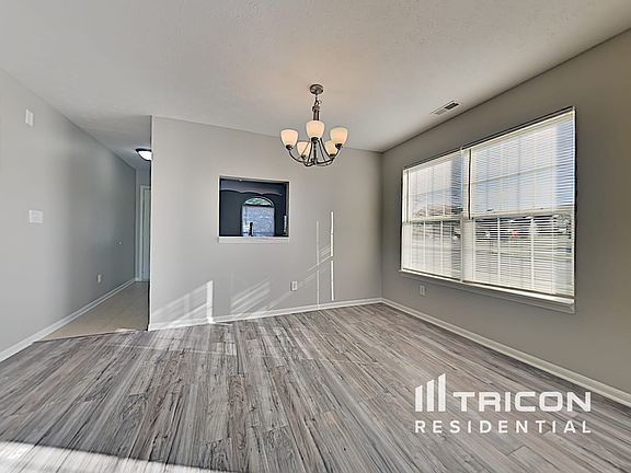 2nd image of 2744 Lullwater Ln