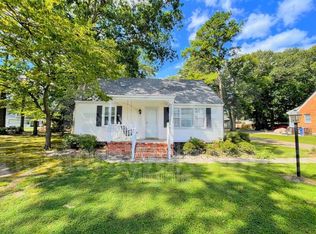 1619 Laurel Ave, Chesapeake, VA 23325