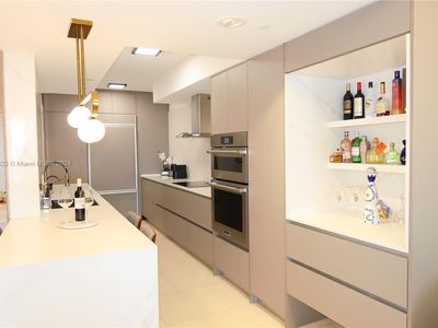 1850 S Ocean Dr APT 3808, Hallandale Beach, FL, 33009