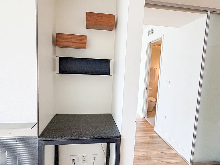 820 Blanchard St #1606 — Photo 13
