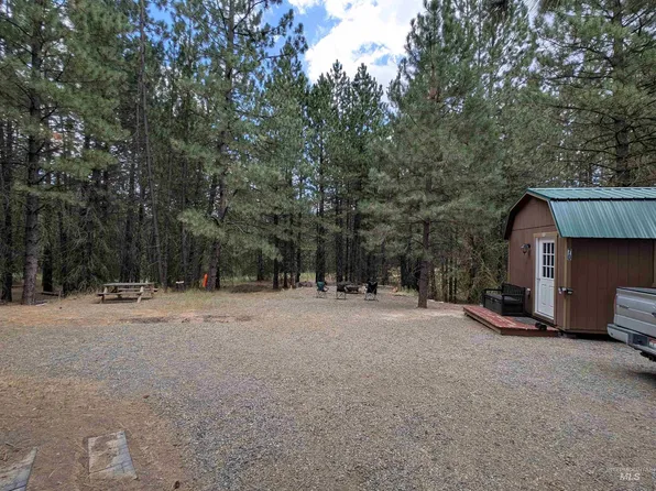 70 Price Loop, Cascade, ID 83611