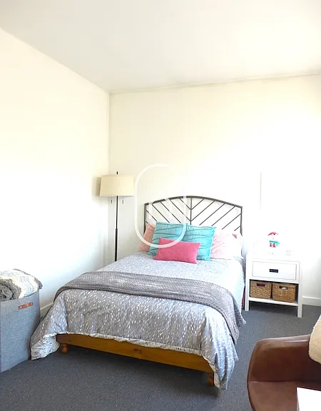 35 Cunard St #1 — Photo 5
