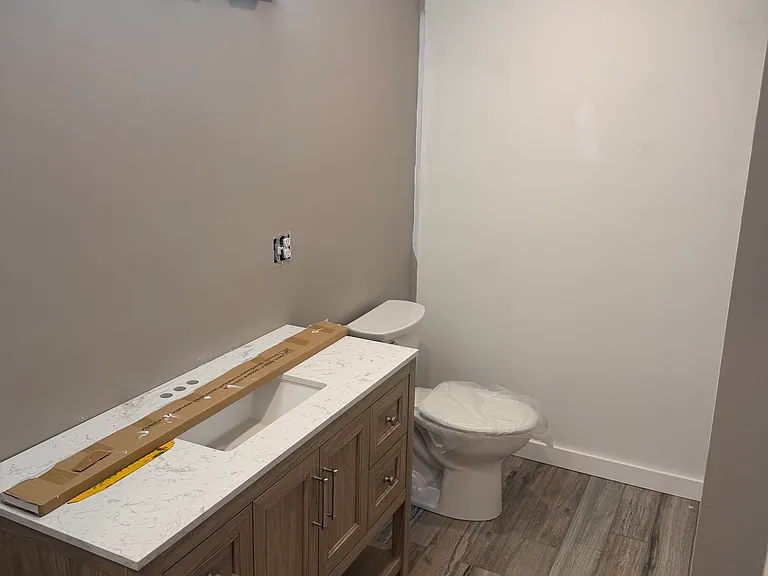 38 Bluehill Ave E #A — Photo 10