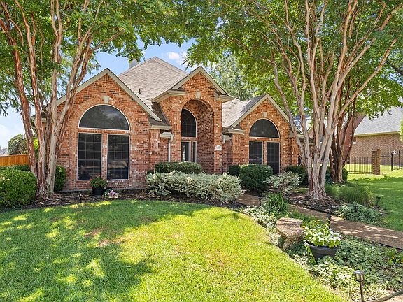 3rd image of 27 Shadydale Ln