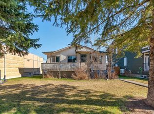 412 S 23rd Ave NE, Calgary, AB T2E 1V9