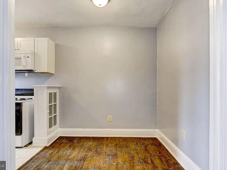 1954 Columbia Rd NW #306 — Photo 4