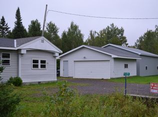 42712 Superior Rd, Houghton, MI 49931