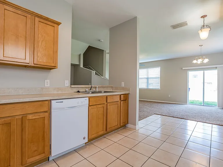 4004 Pemberly Pines Cir — Photo 6