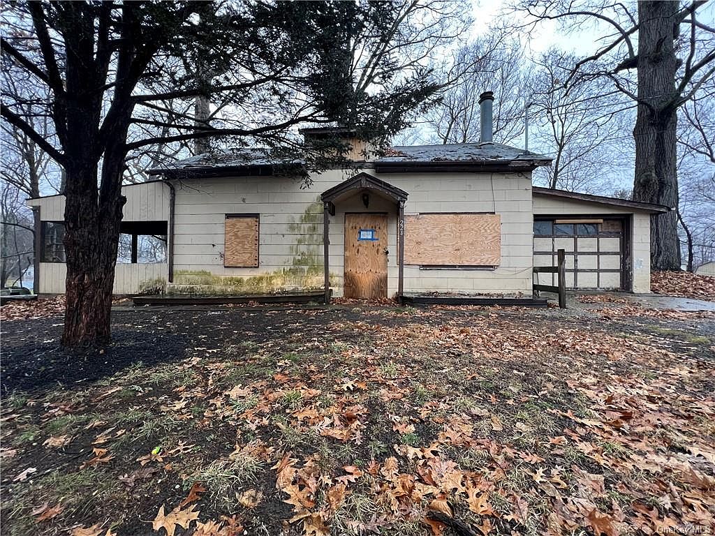 224 Johnson Lane, Montgomery, NY 12549 Zillow