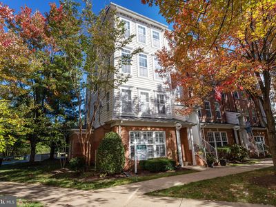 722 Main St #722-A, Gaithersburg, MD, 20878