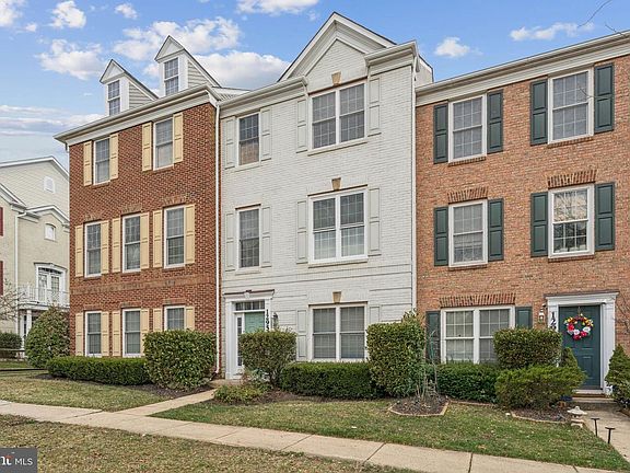 3rd image of 12954 Ethel Rose Way #D