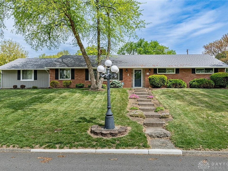 1st image of 79 Shadybrook Dr